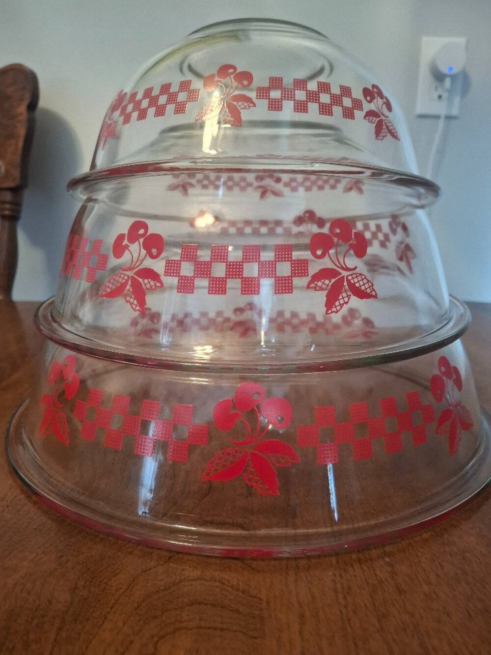 Vintage PYREX Red Checkered Cherry Mixing Bowl 3pc Nesting Set
